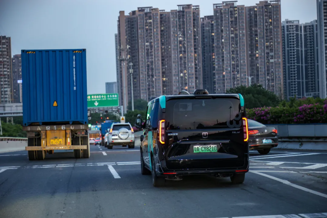 日韩欧美一区二区三区免费观看